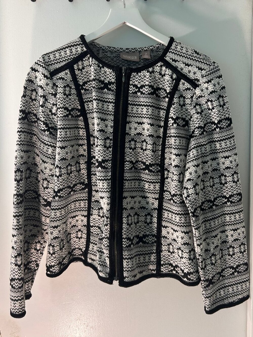 Chico's Size 2 (Large) Black & White Textured Zip Front Jacket Blazer Cardigan